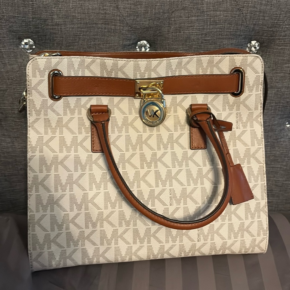 Brand new Michael Kors cream and tan handbag